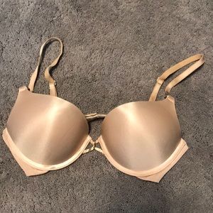 Victoria secret bombshell bra